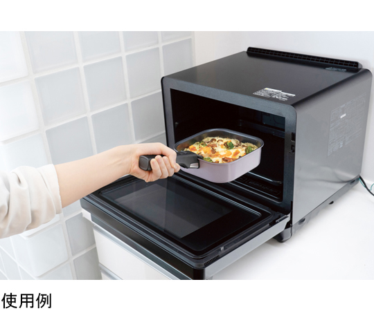 レクトメイト 角型着脱 16cm 丸みのある角が特徴的な、シンプルなデザインの容器が見える状態