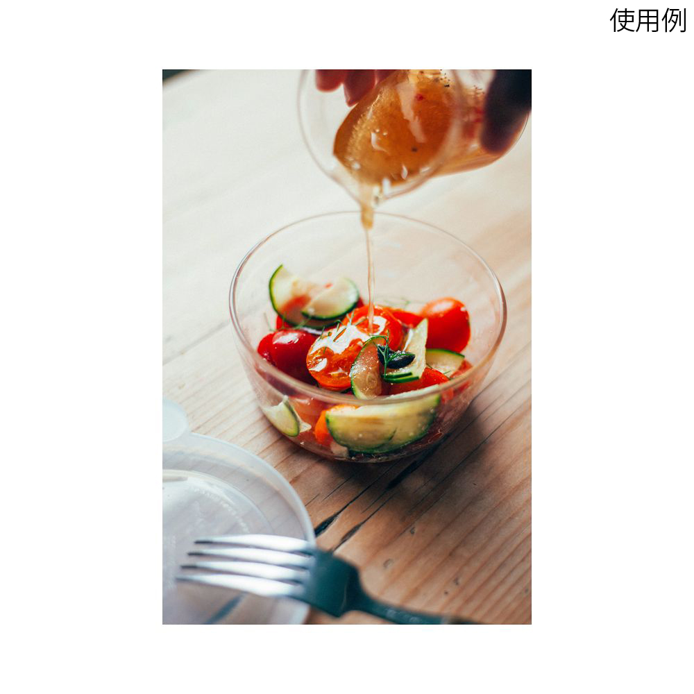 耐熱ガラス製メジャーカップ 100mL 36個セット 透明な耐熱ガラスのメジャーカップが36個整然と並んだ光景
