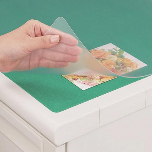 ななめカットデスクマット９００×６２０ｍｍ下敷付画像