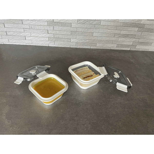 保存容器　Felio　たためるシリコン保存&ランチBOX　角型 たためた状態で角度を変えたシリコン製の容器
