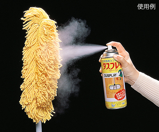 ダスプレイ　ラージ　400mL 透明なボトルの前面にラベルが貼られ、飾りのないシンプルなデザインが特徴的な状態