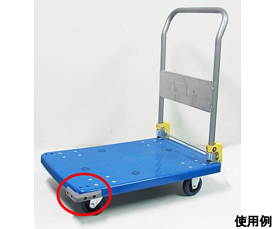 110x110x30mm バンパークッション(運搬車用) 柔らかい素材で構成された厚みのあるクッションが並べられた様子