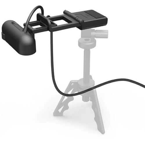 AF/MF切替　書画カメラ機能搭載　USBフルHD　Webカメラ　1台 シンプルなデザインの本体が正面から見える状態、周辺にケーブルと接続ポートが配置された様子。