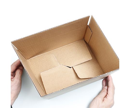 段ボール　ワンタッチ式　B4用-310　20枚 段ボールのワンタッチ式が整然と積まれた状態