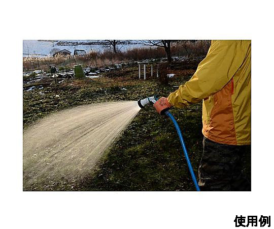 [L] 防寒手袋 手の甲を覆う部分が広く、暖かそうな素材でできている手袋の正面が見える状態