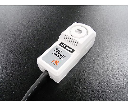 簡易定置型酸素濃度計  OX-600(0-25vol%)リモートセンサー(10m)AC100V仕様 リモートセンサーが接続された本体が正面から見える状態