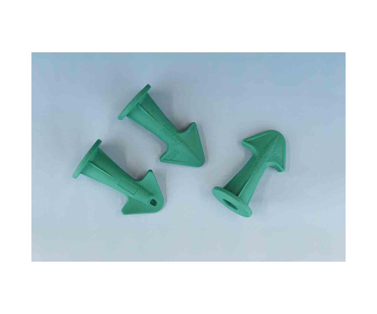 Caulking　Tools　Nozzle　Plus　ノズルプラス 透明なノズルが重なり、先端が細部に焦点を合わせた様子