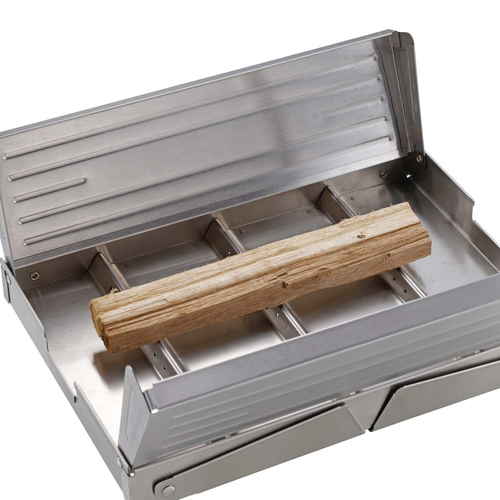 バーベキューコンロ　ハコ　グリル　A4型　キャプテンスタッグ 黒い格子状の焼き網が付いた、広めのグリルスタンドが正面に見える状態。