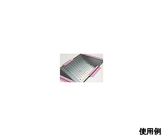 50mmx25m 養生テープ(プラスチック芯) 透明な巻きの状態で、芯が見える横向きの姿勢