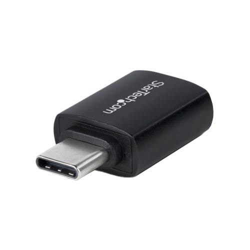 USB-C-USB-A変換アダプター　ブラック　1個 アダプターの端子が正面を向いている状態、マットな質感のブラックの表面が際立つ。