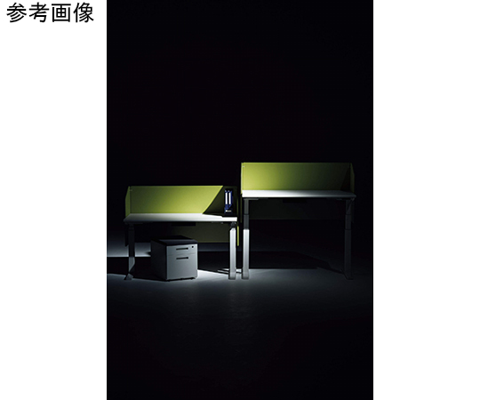 中央引出し　電動昇降デスク〈ビー・フィット〉 デスク上に置かれた電動昇降機構のコントローラーが見える状態