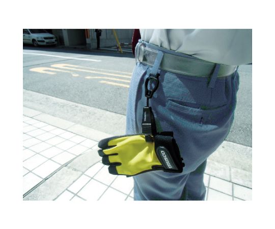 グローブクリップ　ブラック 全体が映し出されたクリップの斜め上からのビュー