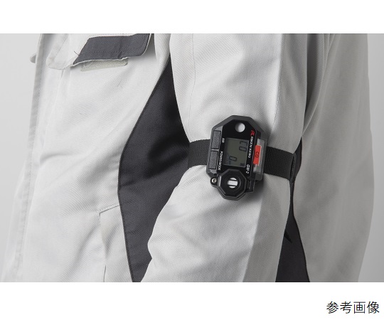 腕時計型（装着型）硫化水素計 GW-3(HS) ディスプレイ部分に表示された数値が明瞭な角度から撮影された装着状態