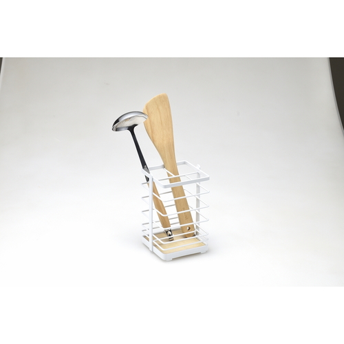 キッチンツールスタンド　ワイヤー製　カフェ風　ナチュレア ワイヤー製のスタンドにキッチンツールが美しく配置された様子
