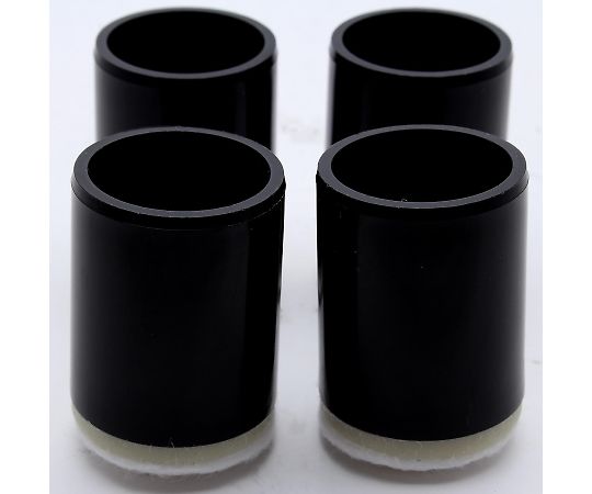 パイプ脚用キャップ 静音 22mm 4セット入 パイプキャップが並べられた状態、静音素材の質感が見える