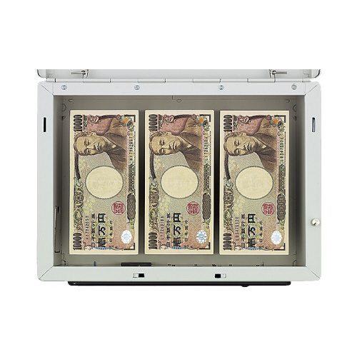 手提金庫テンキー付 CB－T12 B5ライトグレー 金庫の前面にテンキーとハンドルが見える状態