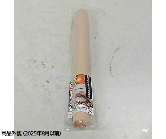 餃子麺棒普通 22.5cm 11053 クリーム色の木製の麺棒が直立している様子