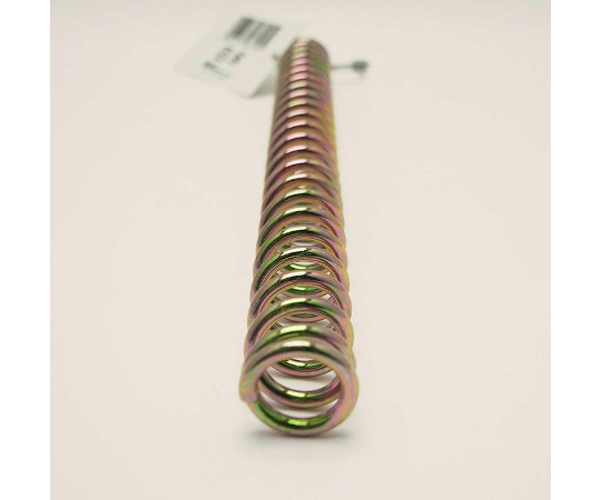 鉄押しバネ　線径2.5mm×外径16.5mm×自由長180mm 金属製のバネが直立した状態で、自由長が際立つ様子