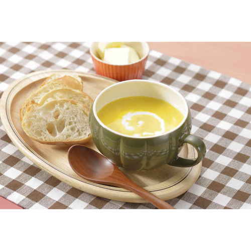 電子レンジ調理器 SUGMOG スープチョッパー 目盛り付き レシピ付き 透明な容器に入った調理器具の詳細が見える状態