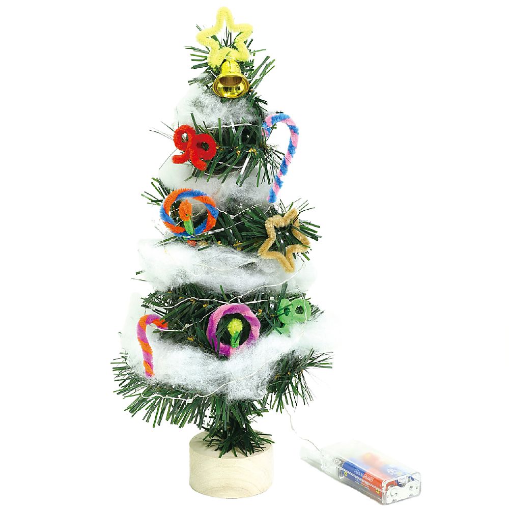 クリスマスツリー作り（イルミネーションライト付）画像