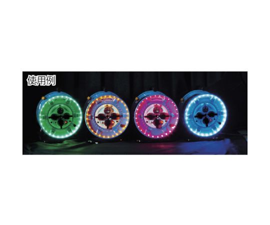電工ドラム 防雨型LEDラインドラム 青 漏電保護専用 30m コネクタ部分と数メートルのケーブルが見える状態で、青いボディが目立っている。