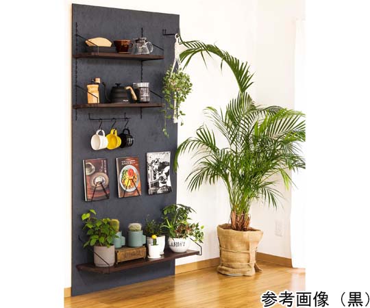 Kabette（カベッテ） シェルフ 真鍮色 （1×4材2枚用） 真鍮色のシェルフが4つの段に分かれて配置された様子