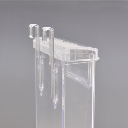 売場備品 カタログホルダー用フック CL-HC(2ケ袋入) 友屋 透明な袋に入ったフックが横向きに並んでいる様子
