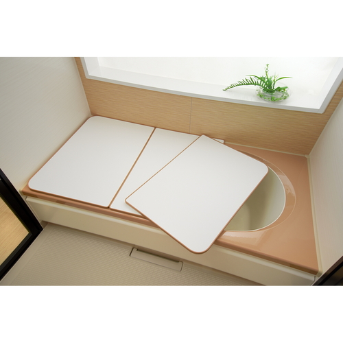 風呂ふた 組み合わせ 風呂フタ 組み合せ ECOウォーム neo W-16 80x160cm 実寸78x158cm 3枚割 ブラウン 表面が滑らかな3枚の風呂ふたが重なり合っている様子
