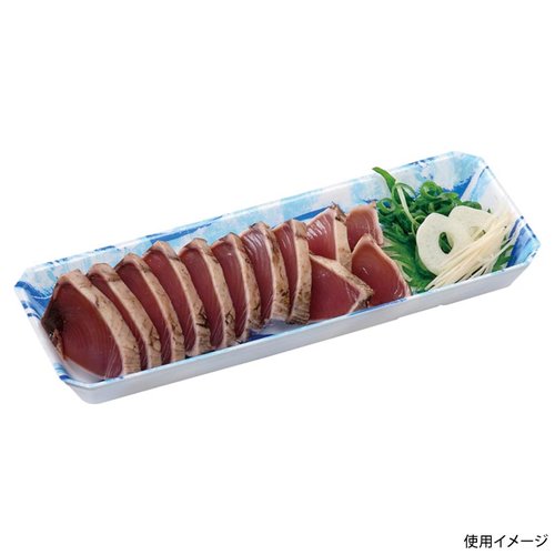 鮮魚トレー 新フレッシュトレー25-9 氷れい青 エフピコ 透明なトレーに盛られた鮮やかな青色の氷が見える状態