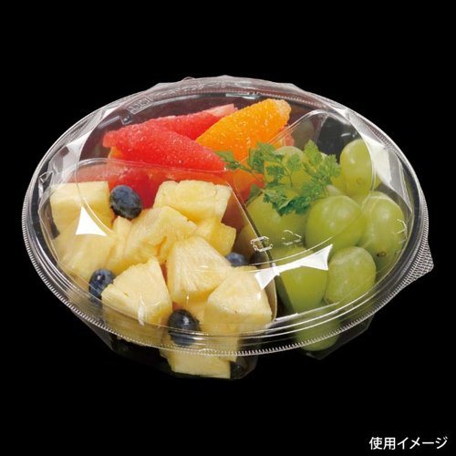 冷麺容器 APサラダ-18-3(V) 本体 エフピコ 透明な容器に盛り付けられた冷麺の鮮やかな具材が見える状態