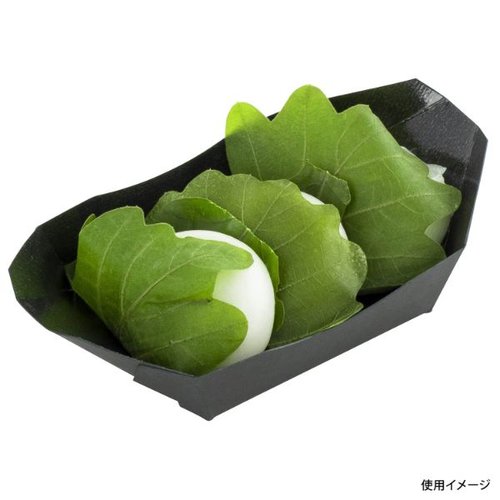 紙トレー たこふね6BB(PP) 北原産業 全体が見渡せる平面に置かれた、透明なプラスチック製のトレー