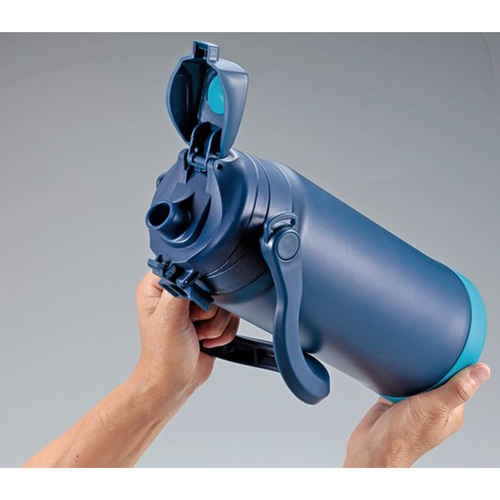 水筒　ジャグ　2.3L　スポーツドリンク対応　ステンレス　CAPTAIN　STAG　キャプテンスタッグ　HD　ウォータージャグ　ネイビー 深いネイビー色のステンレス製ジャグが正面から見える状態。