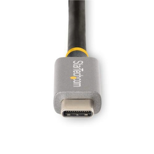 USB4　Type-Cケーブル　1m　オス・オス　ブラック　1本 黒色の1メートルのオス・オス型ケーブルが床に置かれた状態