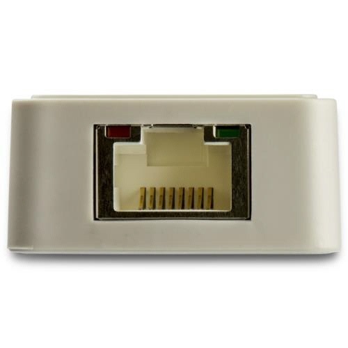有線LANアダプター/USB　Type-C-RJ45/USB3.0・3.1　1個 角度をつけて撮影されたアダプターの表面、USBポートとRJ45ポートが強調されている状態