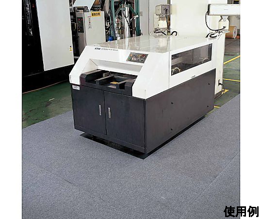 910x3.0mm/20m 吸油マット(裏面滑り止め) 滑り止めの裏面が見える平らなマット