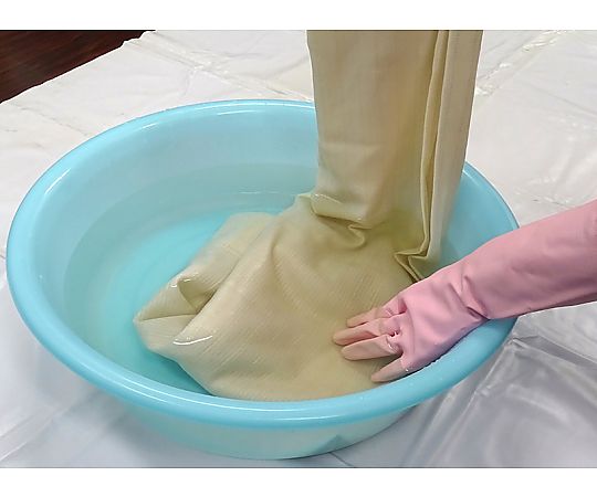 Tipo's　アビリティークリーン　本体　500ML 詰め替え用ボトルが正面から見える状態、スプレータイプのノズル付き。