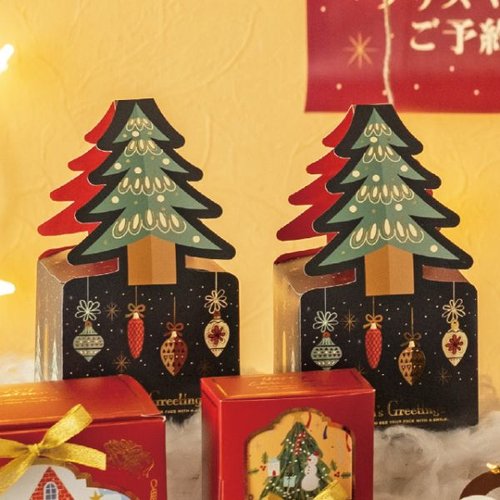 贈答箱 クリスマスオーナメント ギフトボックス-1(10枚) ヘッズ カラフルなクリスマスオーナメントが鮮やかに飾られたギフトボックスの上面