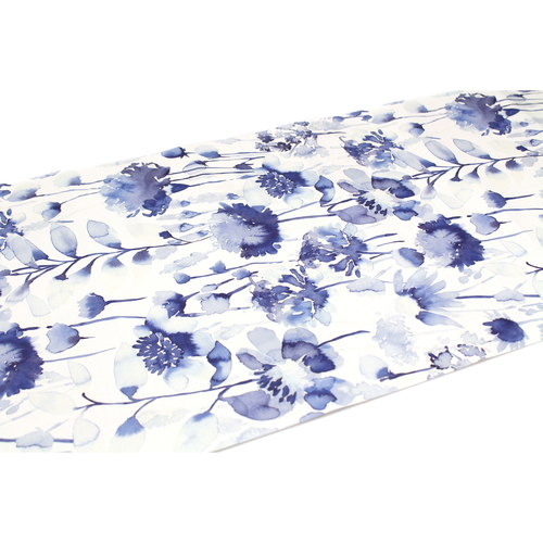 mt　リメイクシート　New　Type　bluebellgray　Corran パッケージ全体が斜めから撮影され、背景に淡い色合いの模様が広がっている状態