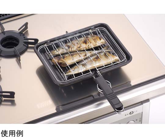 焼きづつみ あわせ焼き 焼き目がついた一口サイズの和菓子が並ぶ状態