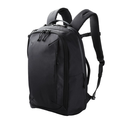 リュック　大容量２１Ｌ　自立設計　撥水　黒