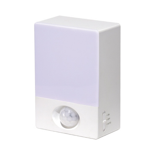 乾電池式人感明暗センサーナイトライトコーナー置き画像