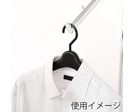 プラスチックトップハンガー 婦人用 NO.191 10本入 色とりどりのプラスチックハンガーが整然と並んでいる様子